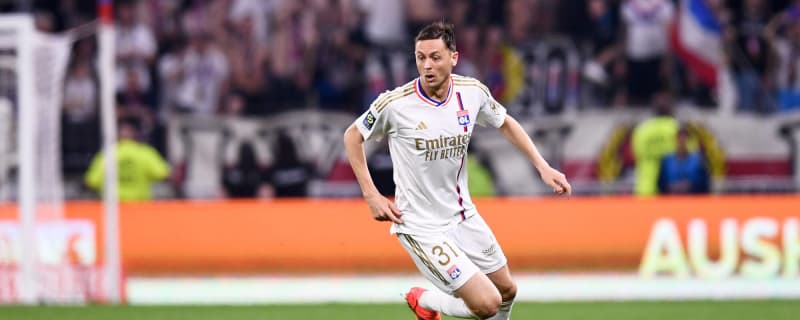 ‘His time will come’ – Nemanja Matic tells Manchester United target not to rush transfer