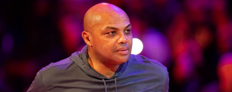 Charles Barkley reveals hilarious story of ‘high-fiving’ teammates after learning Magic Johnson’s spectacular contract