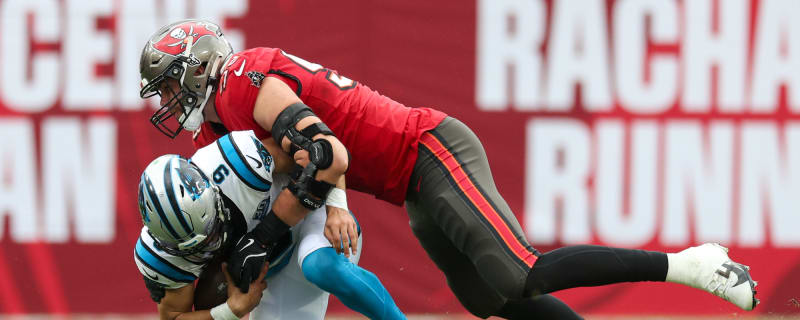 Buccaneers re-sign longtime OLB