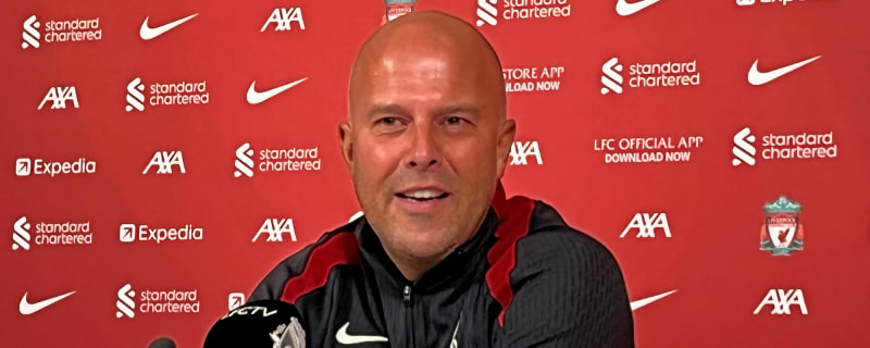 ‘He’s 24/7 football’ – Dirk Kuyt’s insight into Arne Slot will have Liverpool fans totally buzzing