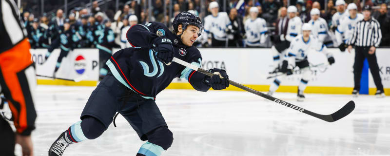 Maple Leafs reportedly discussing multi-player trade