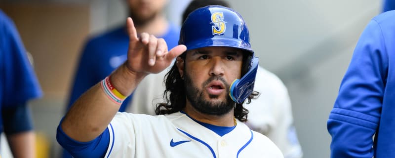 Diamondbacks add power-hitting third baseman in trade