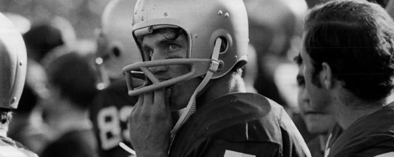 The 25 greatest players in Notre Dame football history