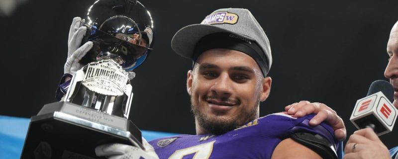 No. 2 Washington feeling disrespected as underdog going into CFP