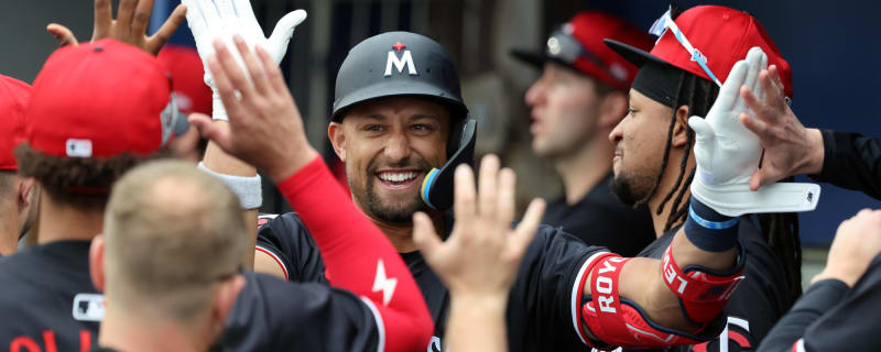 Royce Lewis exits game due to hamstring strain