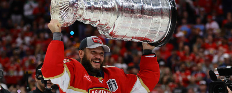 Trade Deadline Winner: Kyle Okposo Finally Gets the Stanley Cup