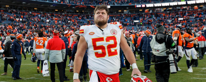 Chiefs hurt by baffling flag late against Eagles