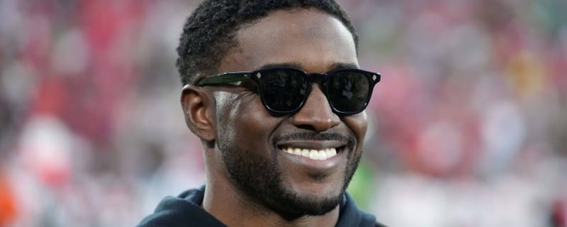 Reggie Bush wants to coach, recently explored open job