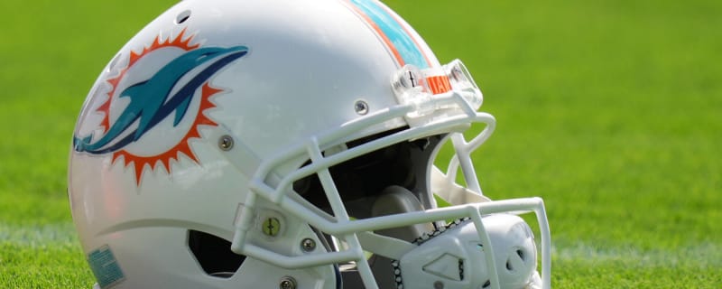 Former Star Reveals Wild 2024 Prediction For Miami Dolphins