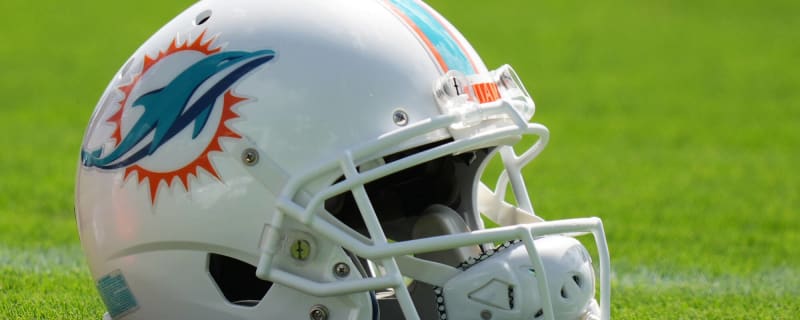 Dolphins Elevating LB Malik Reed & CB Ethan Bonner