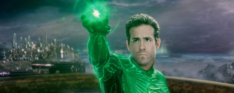 Ryan Reynolds plans to get drunk and watch 'Green Lantern' for the first time