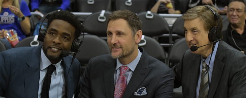 Suns hiring Brent Barry as assistant coach