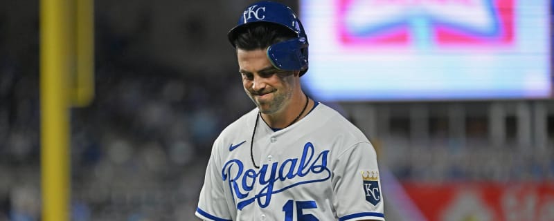 Royals agree on a four-year deal with Whit Merrifield - Royals Review