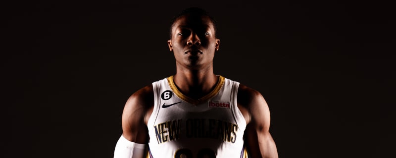 Hawks Sign Two-Way Wing To Two-Way Contract