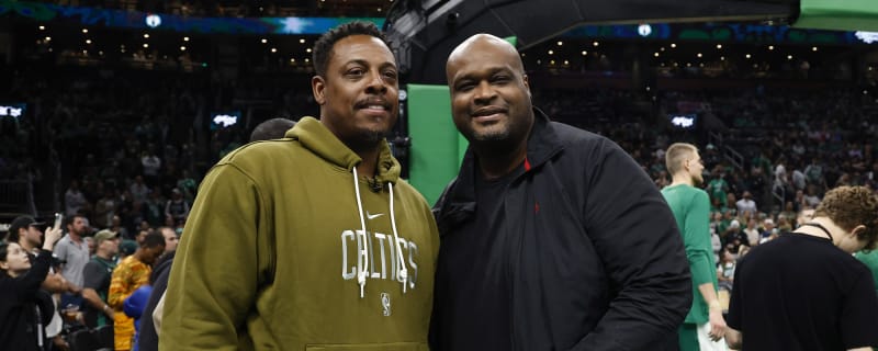Antoine Walker: LeBron James Waited For Hours To Play With Michael Jordan During Summer Workout