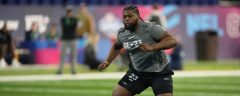 Cowboys Sign Promising Lineman To Active Roster