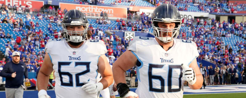 Titans Re-Signing C Corey Levin