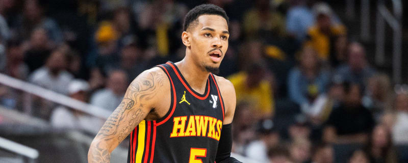 Watch: Dejounte Murray appears to get frustrated with Trae Young