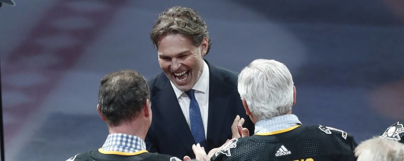 Watch: Jaromir Jagr takes warmups with Penguins after jersey retirement ceremony