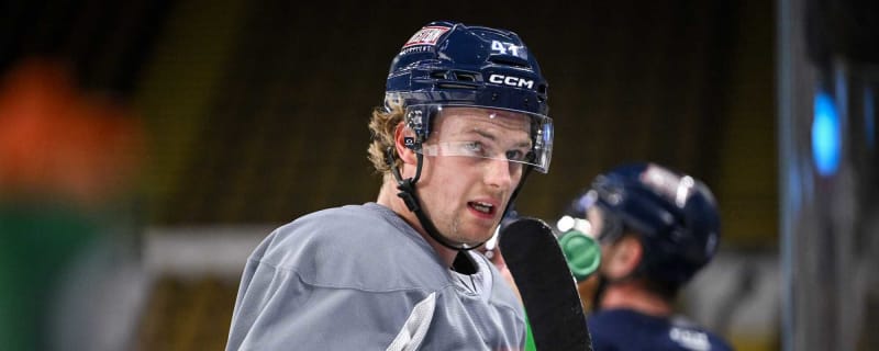 Predators sign Navrin Mutter to one-year extension