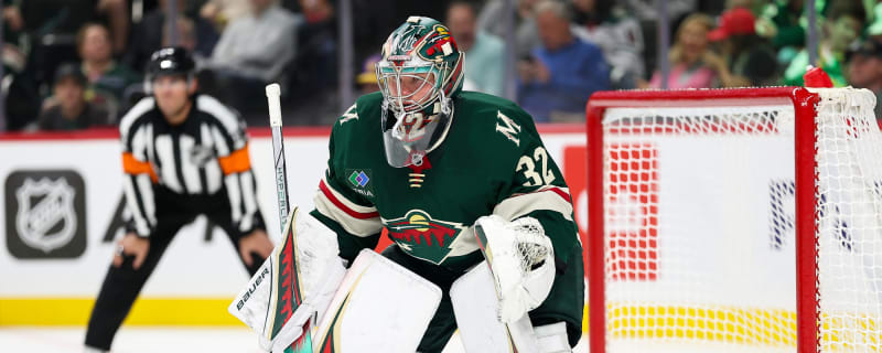 NHL Notebook: Filip Gustavsson scores first goalie goal in Wild history