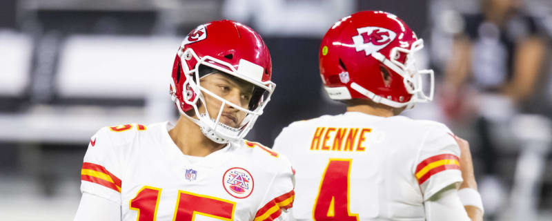 Mahomes will not play in Week 17, Henne to start vs. Chargers