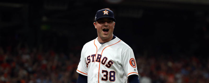 Former Astros pitcher Joe Smith announces RETIREMENT after 16 MLB seasons