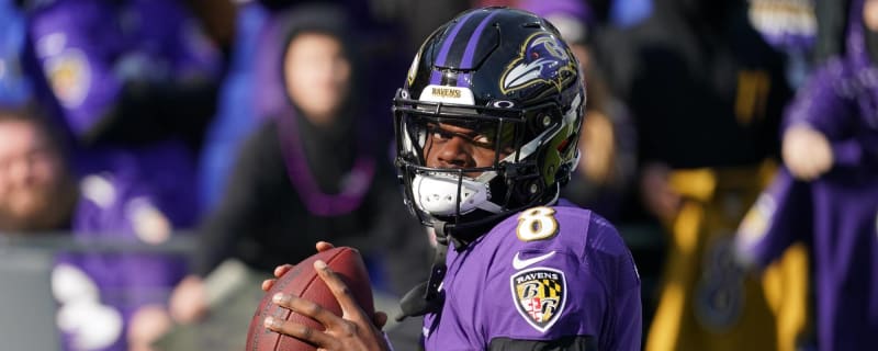 Former Pats star to Lamar Jackson: 'Stop tweeting'