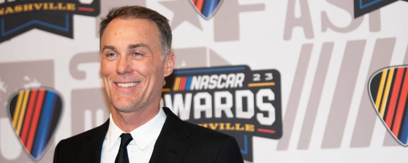 Kevin Harvick weighs in on Michael McDowell, massive wreck at finish of Talladega