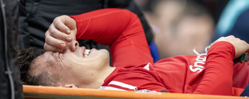 Manchester United Crisis Deepens: £120k P/W ACL Nightmare Ends Season