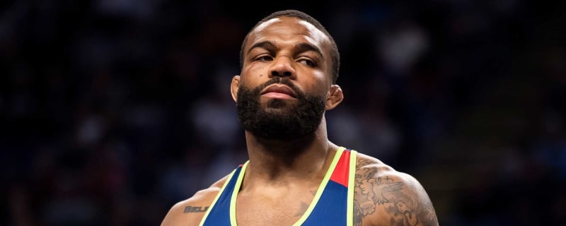 Olympics gets ‘WAKE UP’ call from wrestling legend after Indian Vinesh Phogat loses medal despite extreme measures to cut weight 