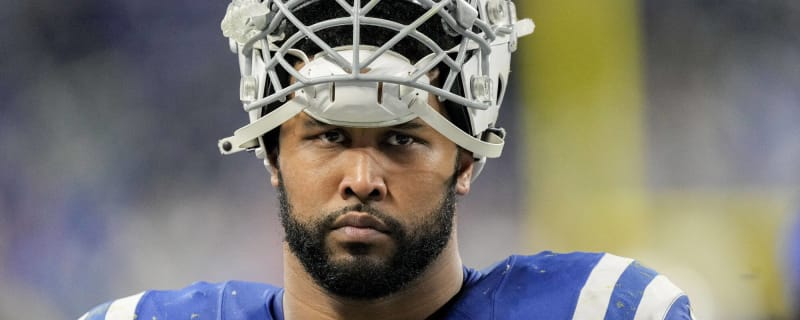 Watch: Colts score on bizarre scoop-and-score return