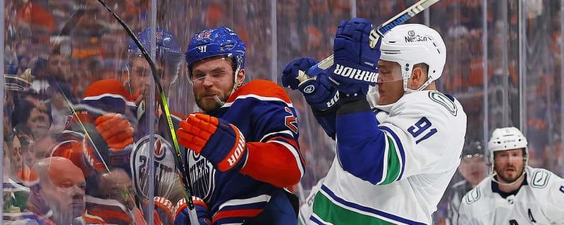 Canucks’ Road Warrior Mentality on Display vs. Oilers in Game 3