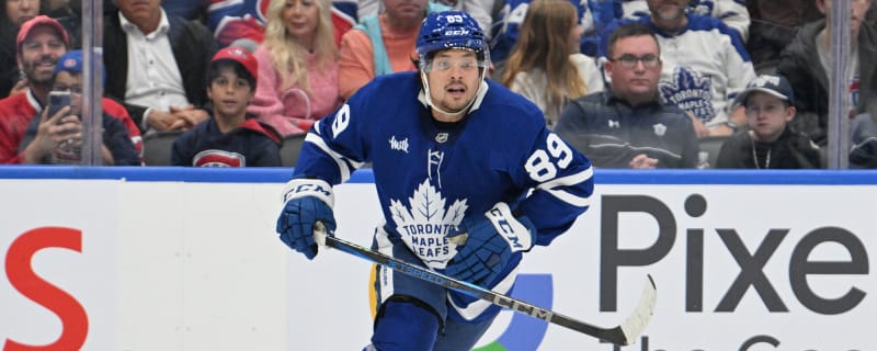 Nick Kypreos unleashes on Nick Robertson for boneheaded play that injured William Nylander