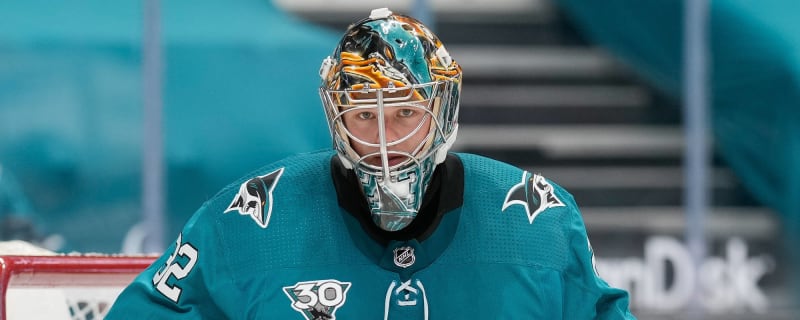 Sharks' Josef Korenar re-signs on one-year contract