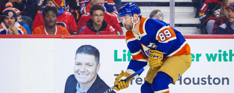 Former Oiler Fan Favorite Joins Belleville Senators on PTO