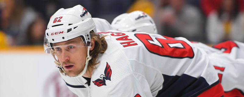 Swedish winger Carl Hagelin retires from the NHL because of an eye