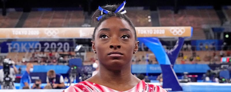 Simone Biles, other U.S. Olympic gymnasts suing FBI for $1B