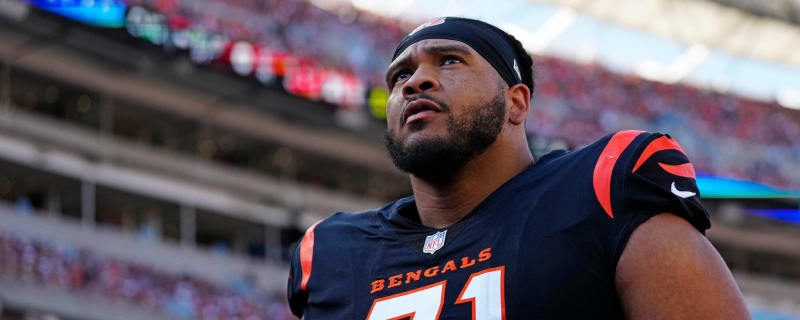 Cowboys Signing Four Players To Practice Squad Including OT La’el Collins