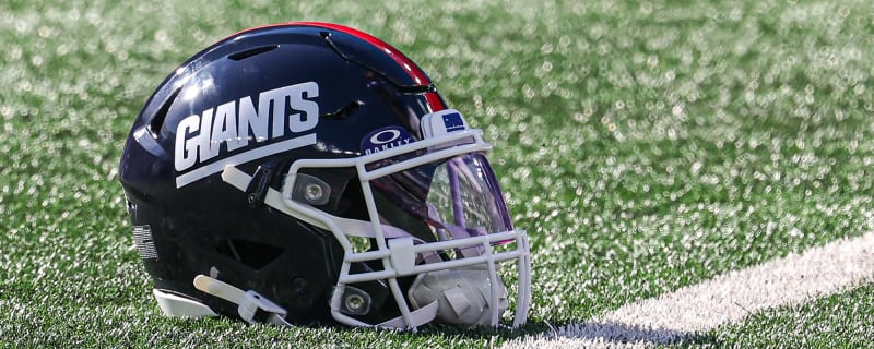 Giants re-sign LB Ty Summers