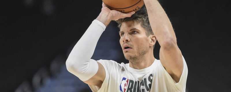 Hawks hiring former player for front-office role