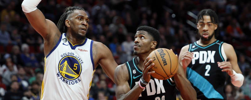 Rockets to convert Jeenathan Williams to a standard deal