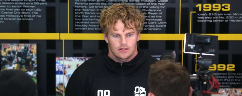 Chicago Bears Training Camp 2024: Coaches prep punter Tory Taylor to master Soldier Field’s notorious wind