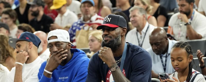 LeBron James Reacts To Old Beef With DeShawn Stevenson: &#39;Come At The King. You Best Not Miss.&#39;