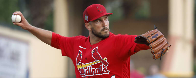 St. Louis Cardinals Sign RHP Adam Wainwright - Viva El Birdos