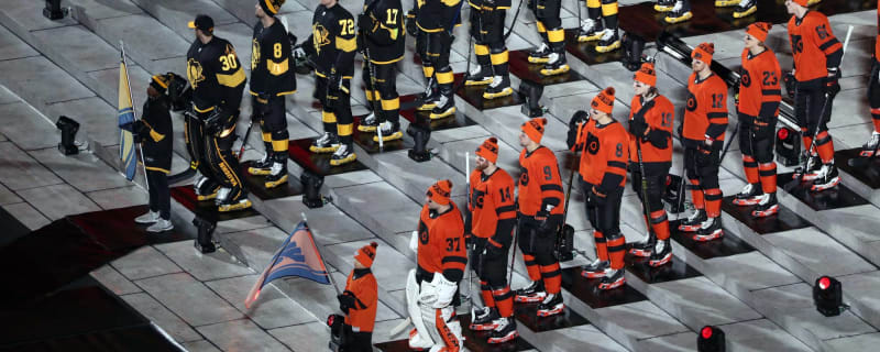 Penguins, Flyers stand together in solidarity of 'Black Lives Matter' 