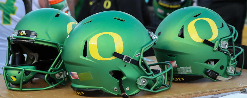 Oregon Ducks Defender Arrested On Hit-And-Run Charges