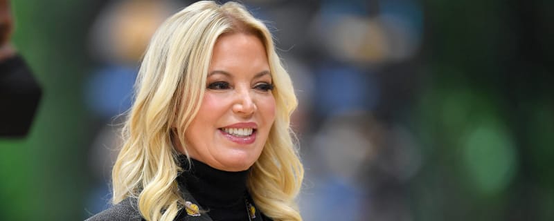 Lakers owner Jeanie Buss gets engaged to longtime boyfriend