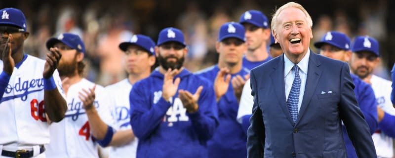 MLB playoffs: Bob Uecker to throw out first pitch in NLCS Game 1