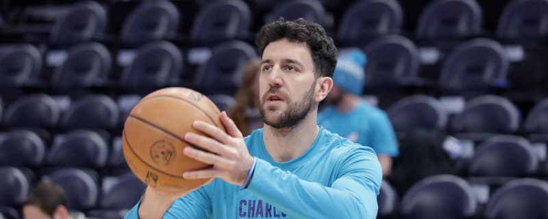 NBA’s Oldest Rookie Thriving With Charlotte Hornets